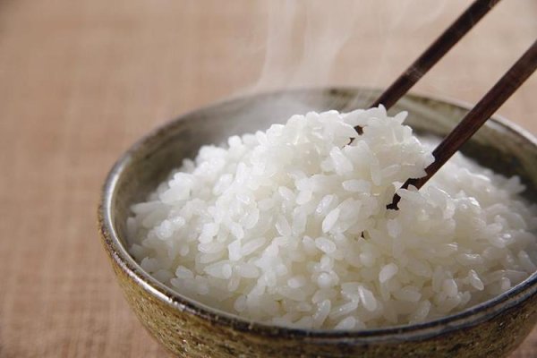 大牛网 “燃油宝”能凭空“变出”半箱油？动物油更易让人发胖？真相来了→